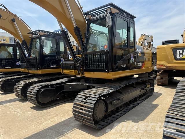 CAT 323 D L Pásové rýpadlá