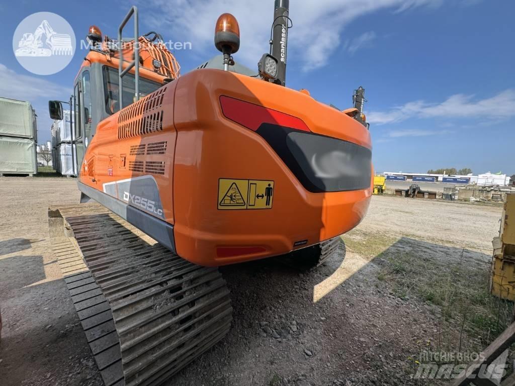 Doosan DX 255 LC-5 Pásové rýpadlá
