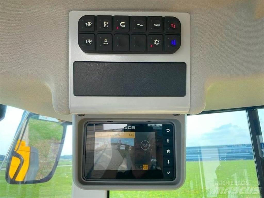 JCB 427 AGRI Kolesové nakladače
