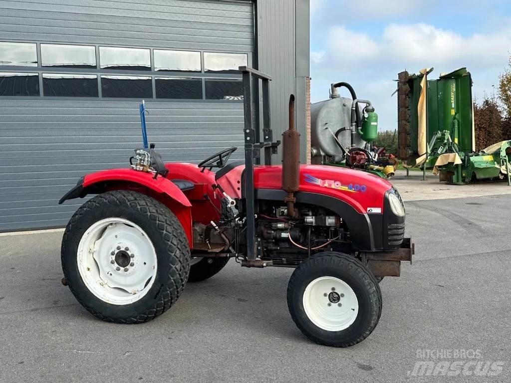 YTO 400 2-wd Traktory