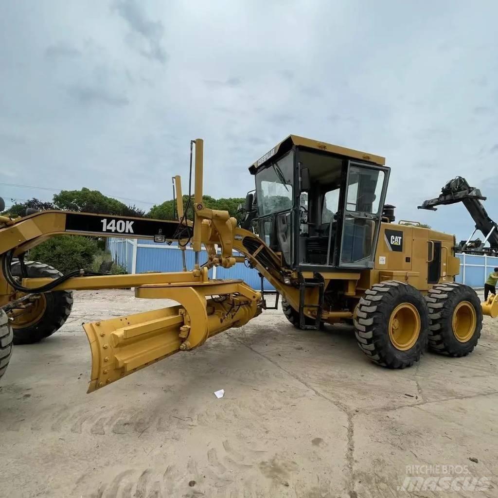 CAT 140K Grejdery