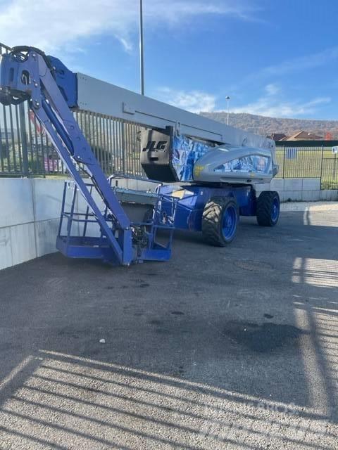 JLG 1250 AJP Kĺbové plošiny