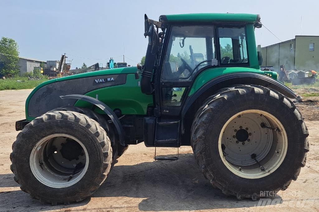 Valtra T 170 Traktory