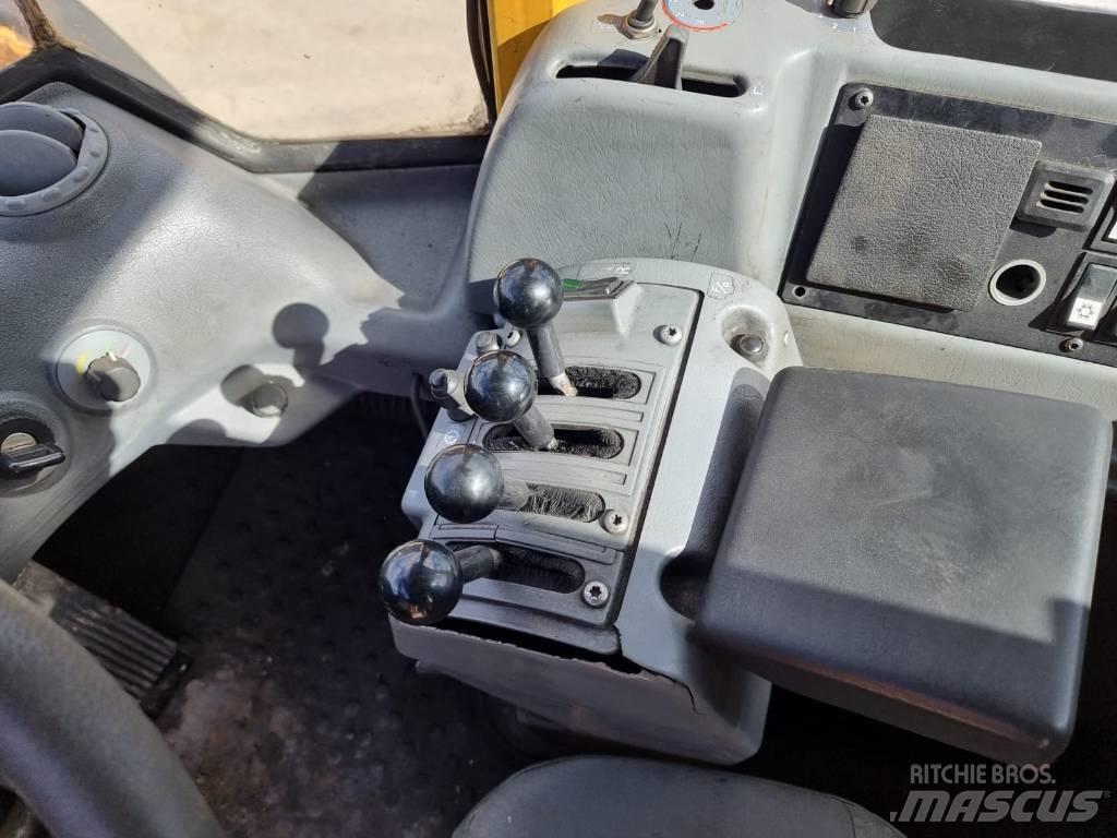 Volvo L 180 E Kolesové nakladače