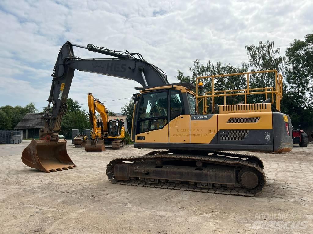Volvo EC 250 D L Pásové rýpadlá