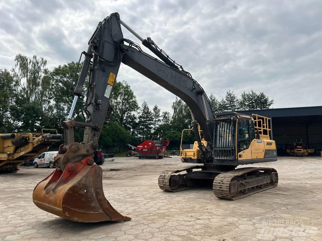 Volvo EC 250 D L Pásové rýpadlá