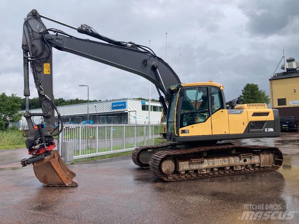 Volvo EC 220 DL Pásové rýpadlá