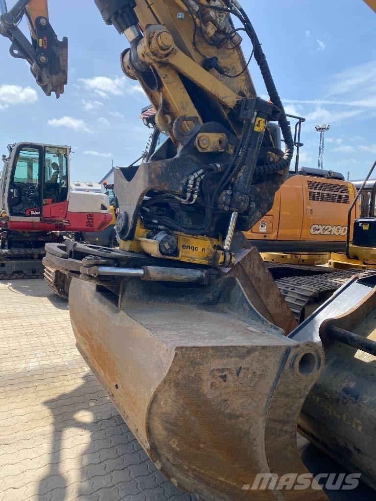 CAT 323 EL Pásové rýpadlá