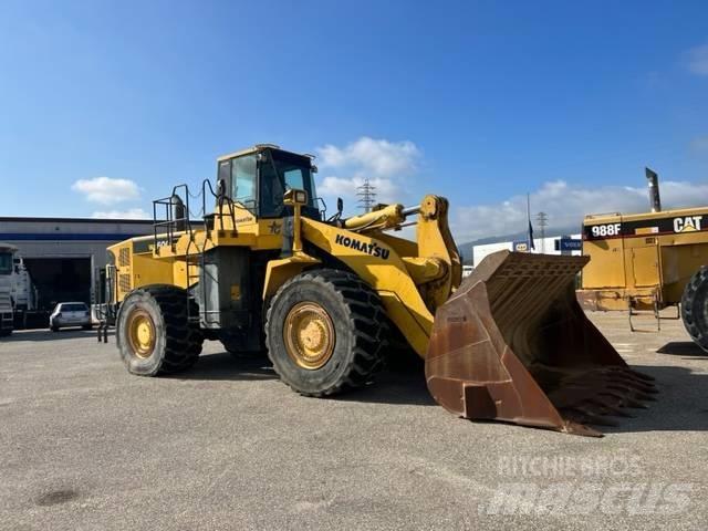 Komatsu WA 600-6 Kolesové nakladače