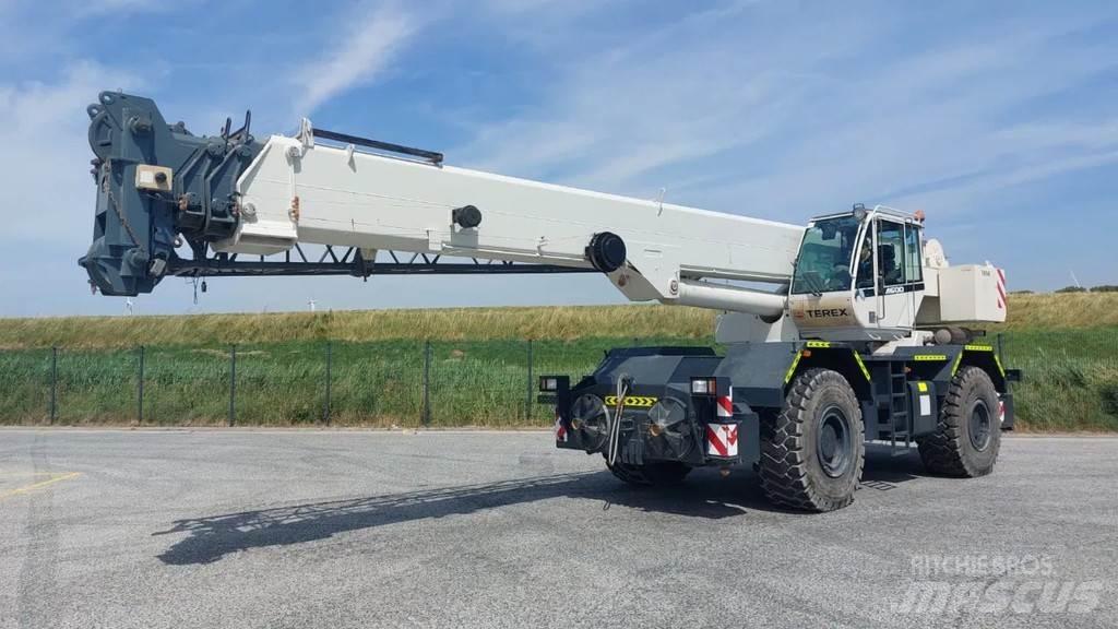 Terex A600 Žeriavy pre ťažký terén