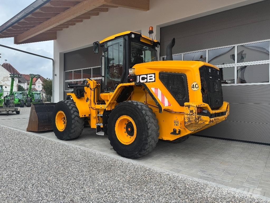 JCB 427 ZX Kolesové nakladače