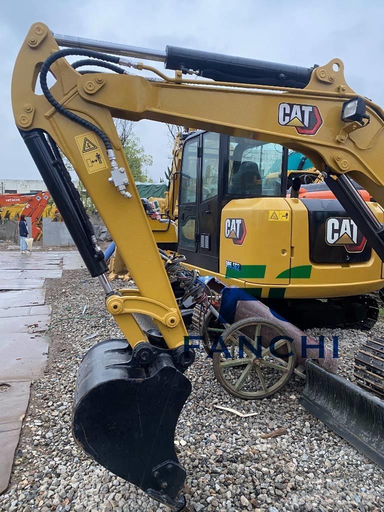CAT 303.5E Mini rýpadlá < 7t