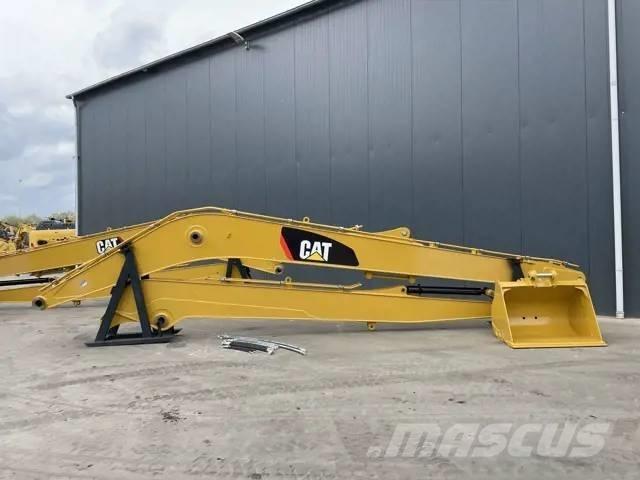 CAT 323 GX 18m Set Hĺbkové lopaty
