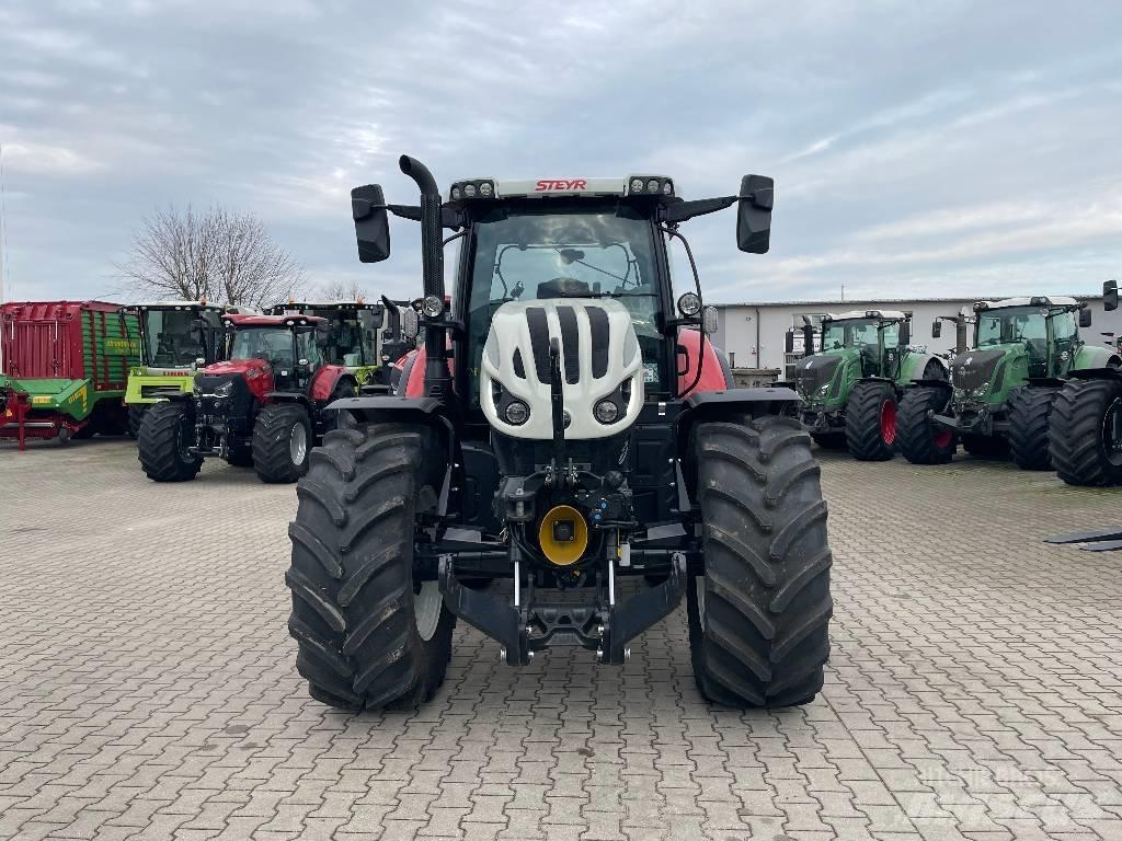 Steyr 6150 PROFI Traktory
