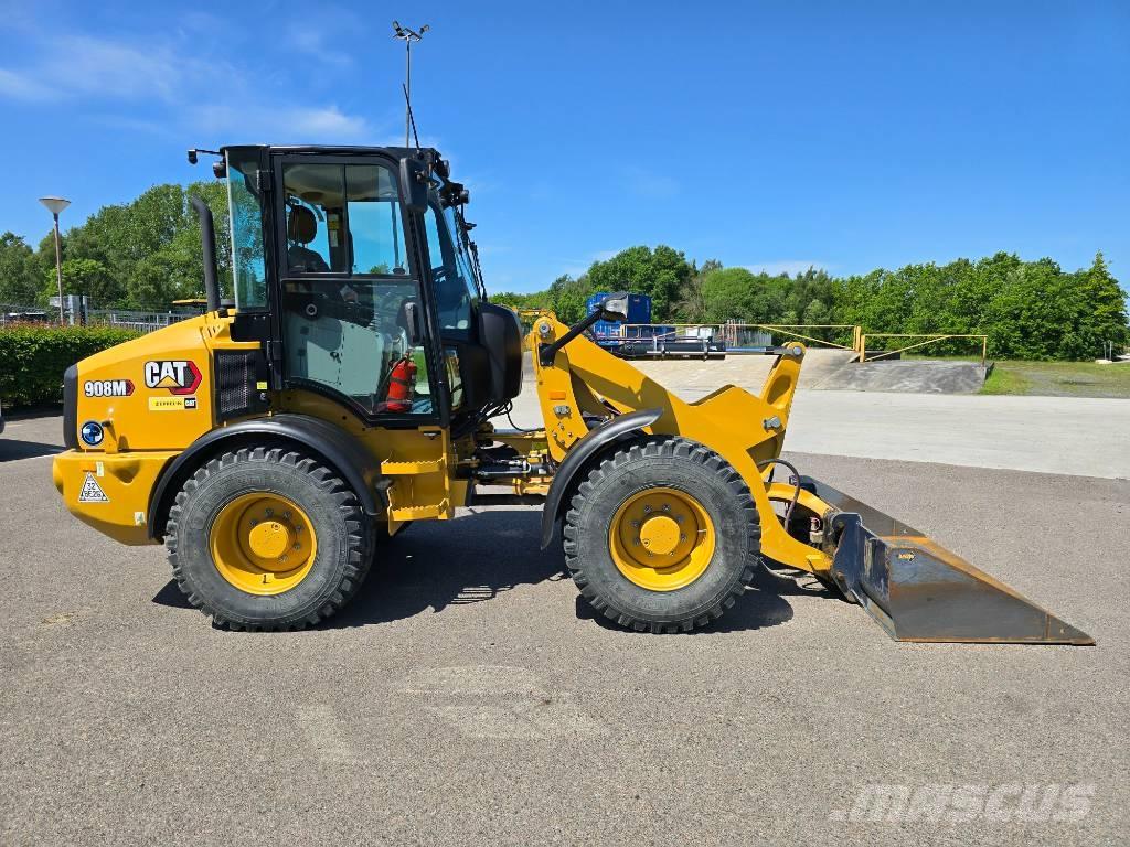 CAT 908 M Kolesové nakladače