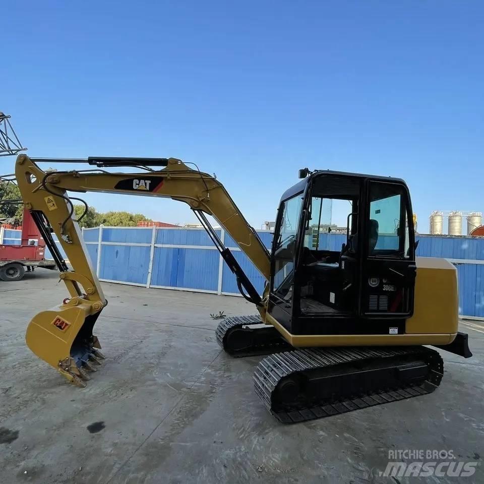 CAT 306E2 Pásové rýpadlá