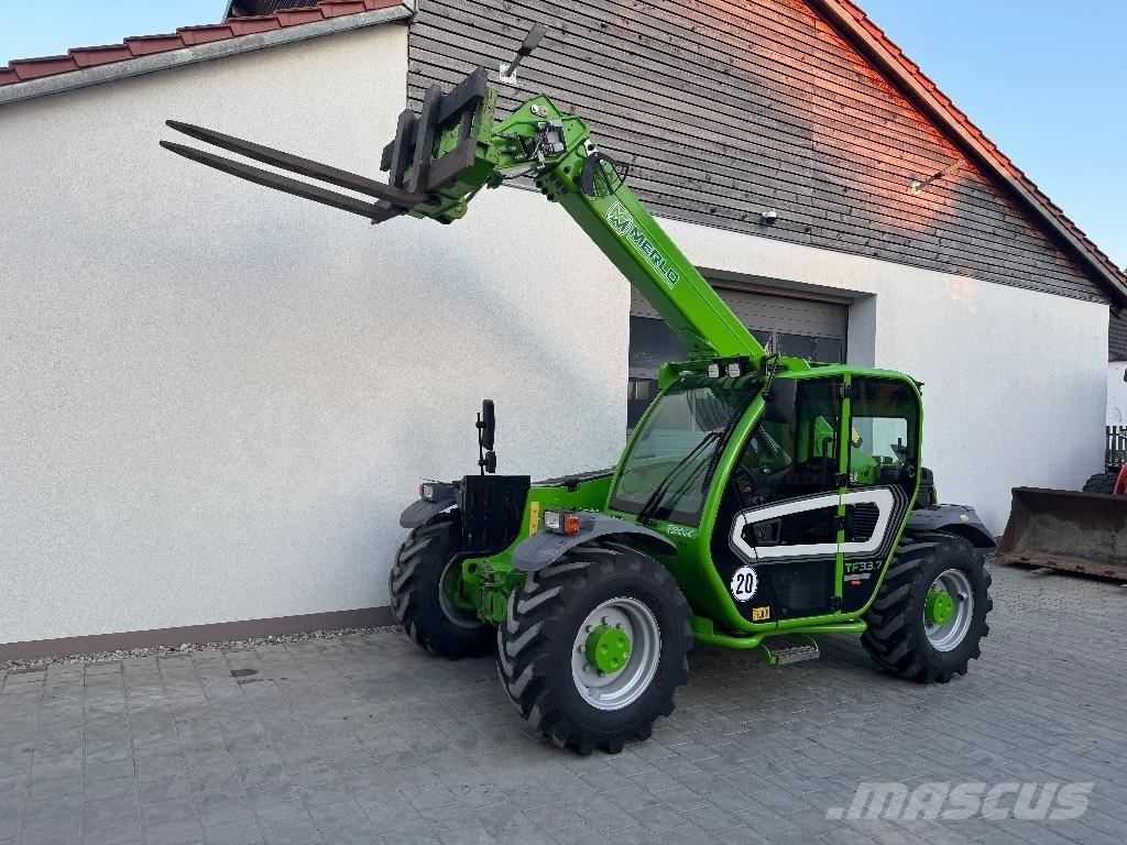 Merlo TF 33.7 Teleskopické manipulátory