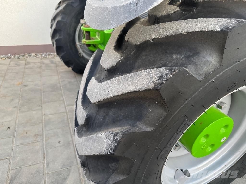 Merlo TF 33.7 Teleskopické manipulátory