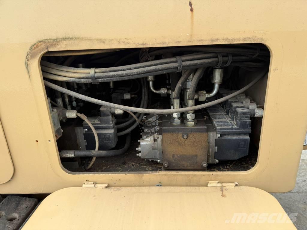 Tesmec TRS300 Rýhovače