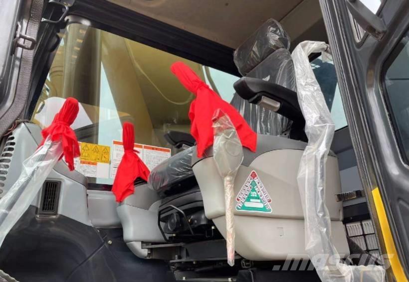 Komatsu 400-8 Pásové rýpadlá