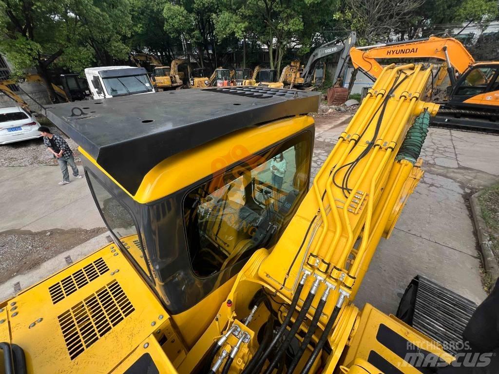 Komatsu PC 220 Pásové rýpadlá