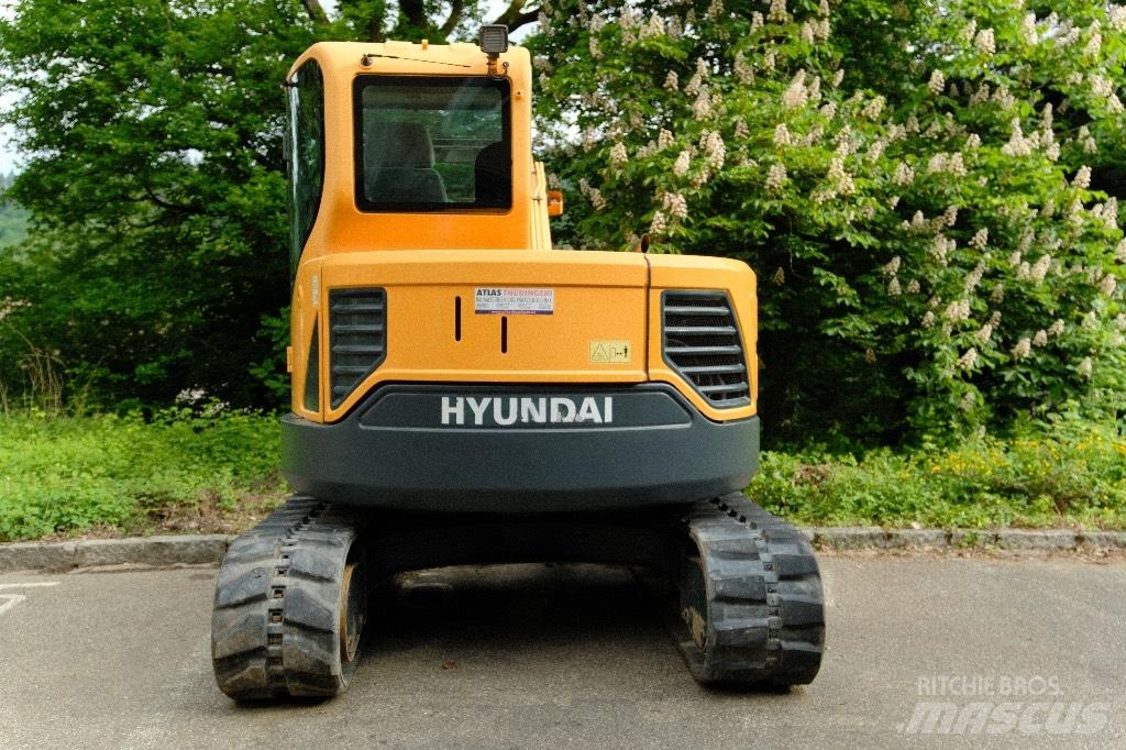 Hyundai R80CR-9 Midi rýpadlá 7 t - 12 t