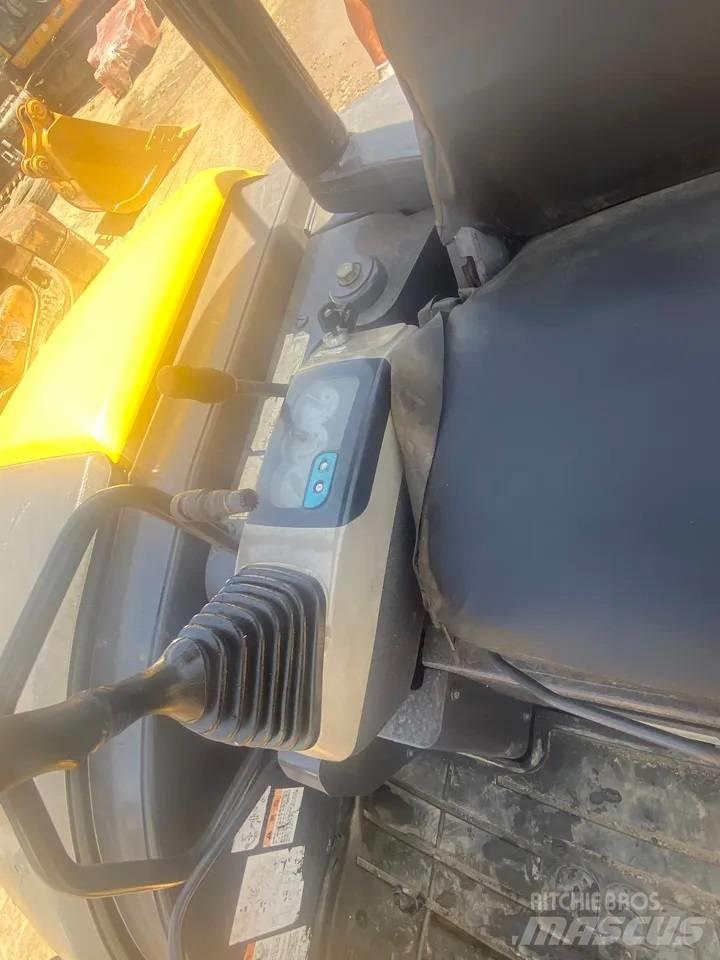 Komatsu PC 40 MR-2 Mini rýpadlá < 7t