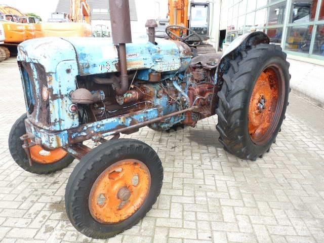 Fordson Major Traktory