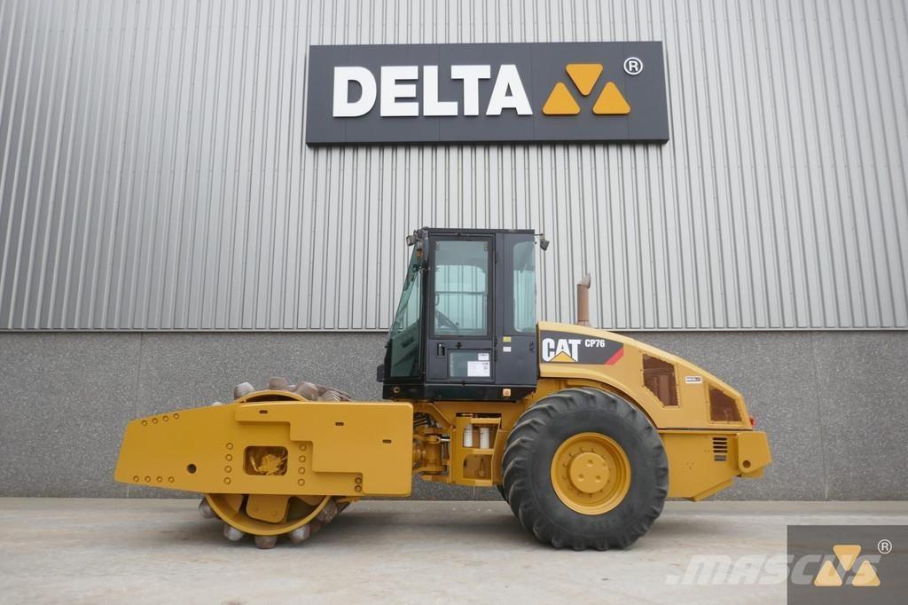 CAT CP76 Ťahačové valce