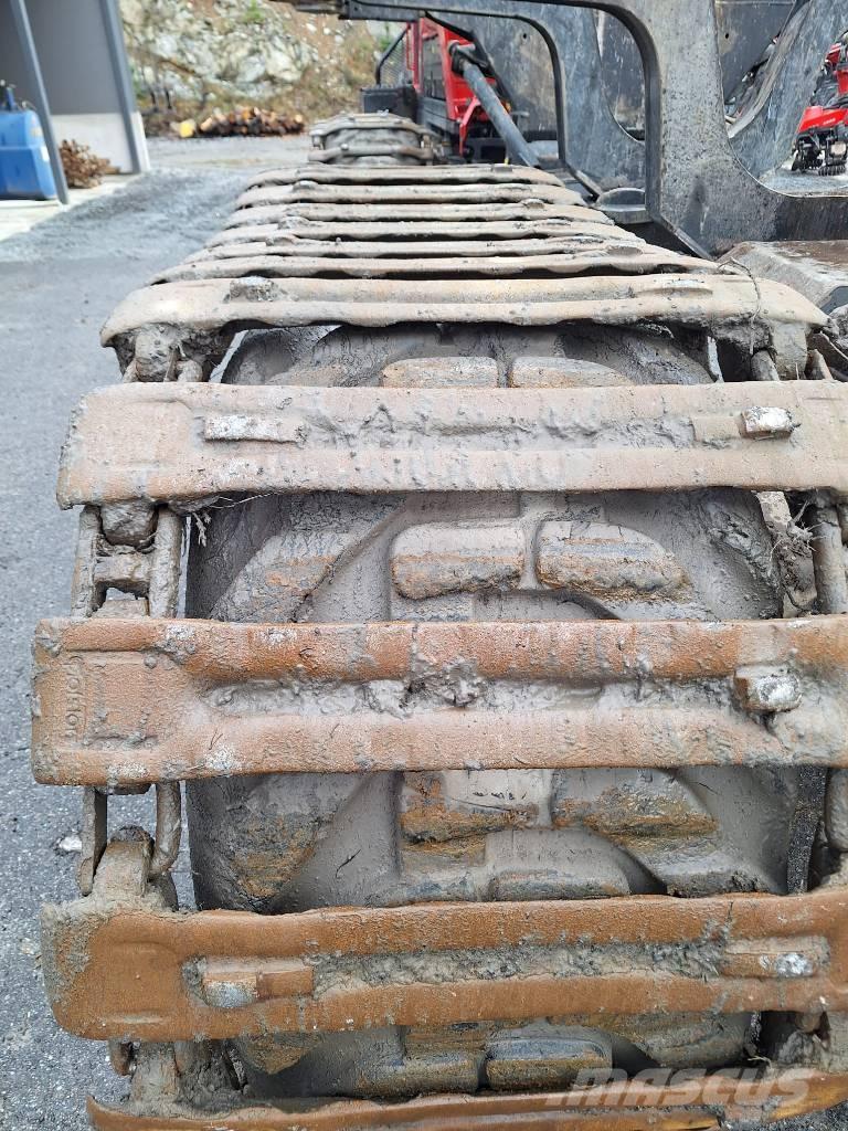 Komatsu 875 Lesné traktory