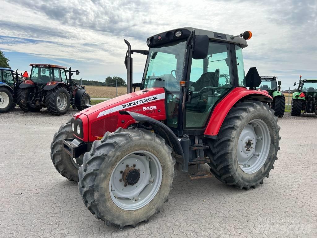 Massey Ferguson 5455 Traktory
