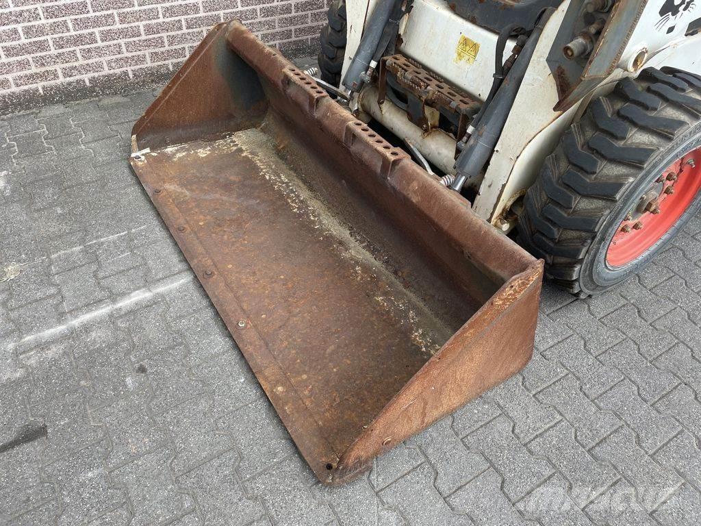Bobcat S550 Šmykom riadené nakladače