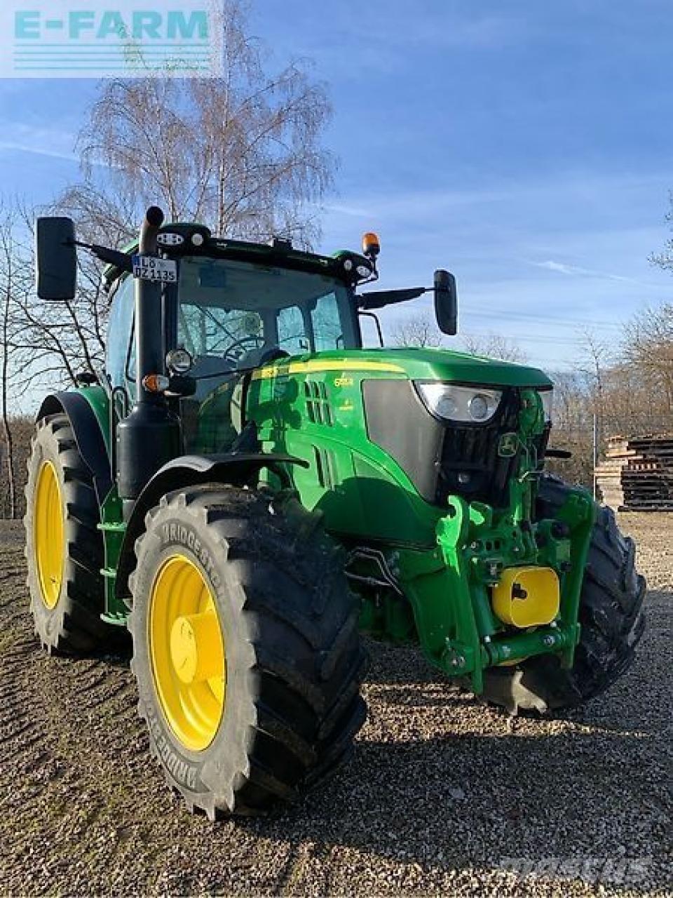 John Deere 6155r Traktory
