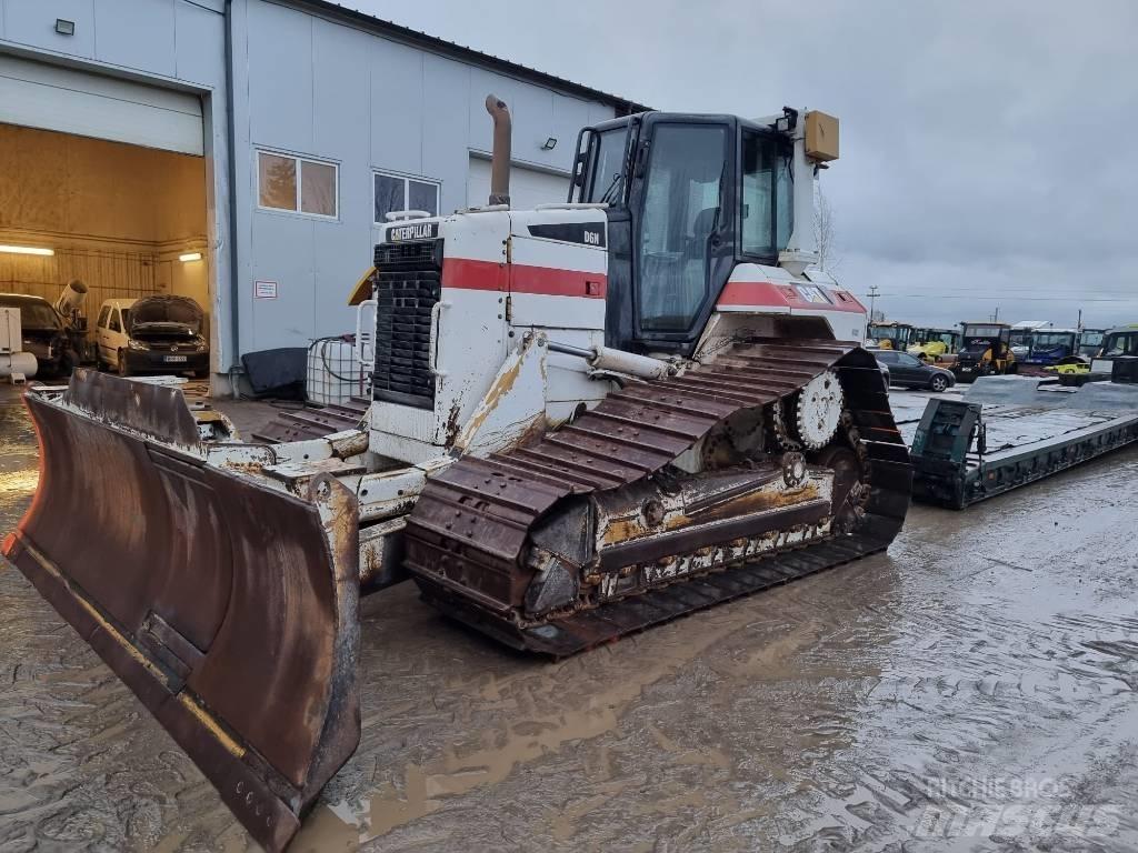 CAT D 6 N LGP Pásové dozéry