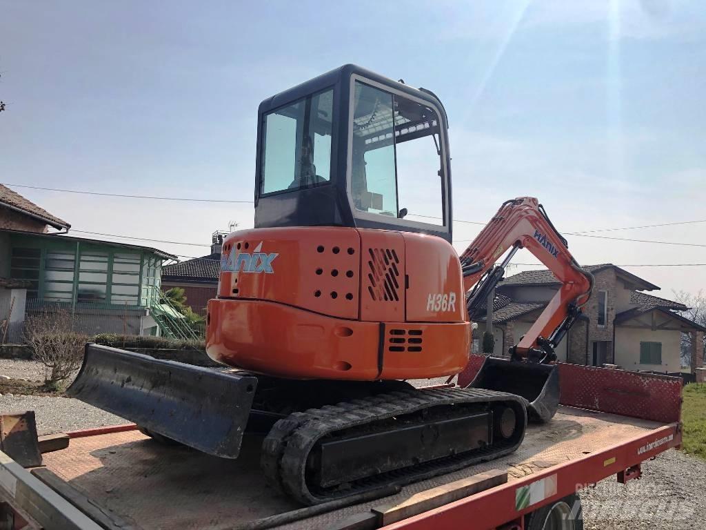 Hanix H36R Mini rýpadlá < 7t