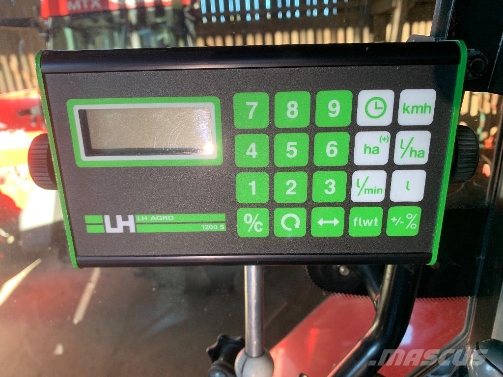 Hardi TZY 2400 Ťahané postrekovače