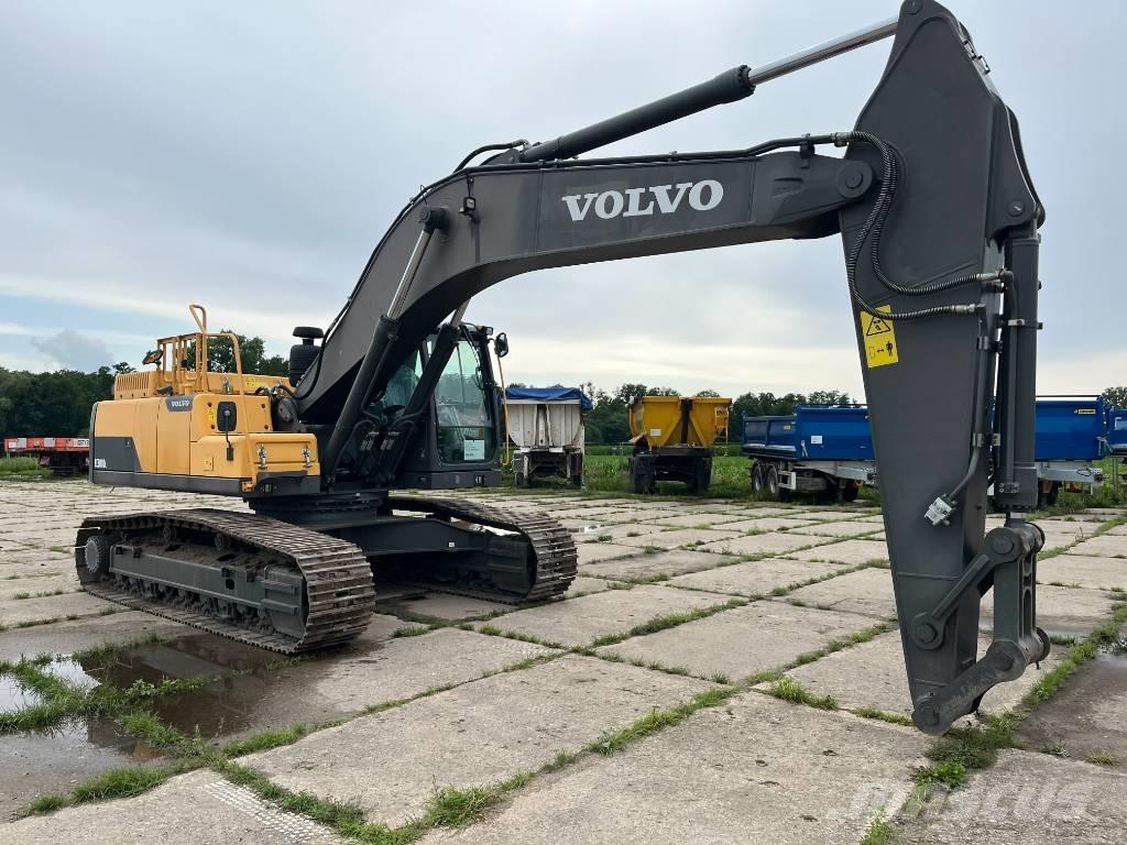 Volvo EC 300 D L Pásové rýpadlá