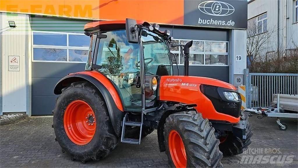 Kubota m4-073 cab Traktory