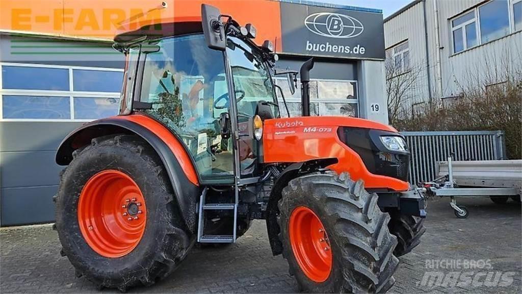 Kubota m4-073 cab Traktory