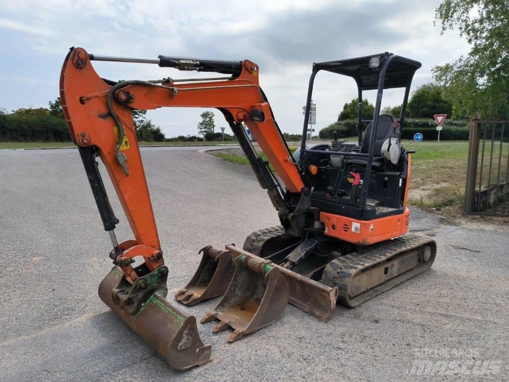 Hitachi ZX 26 U-5 A Mini rýpadlá < 7t
