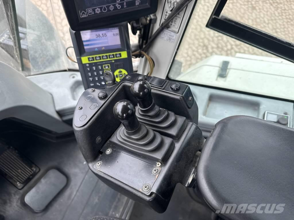 Liebherr L576 Kolesové nakladače