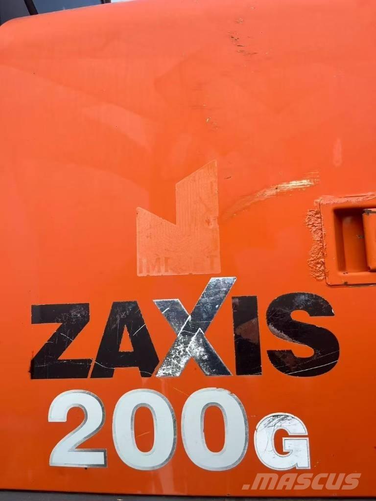 Hitachi ZX 200-5 G Pásové rýpadlá