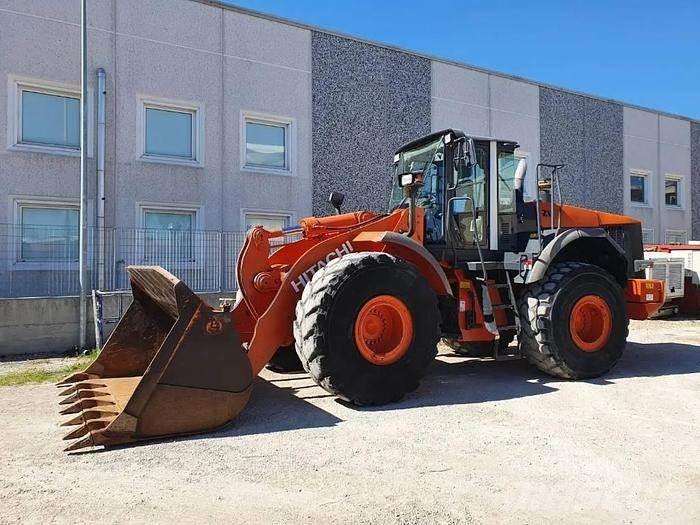 Hitachi ZW 310 Kolesové nakladače
