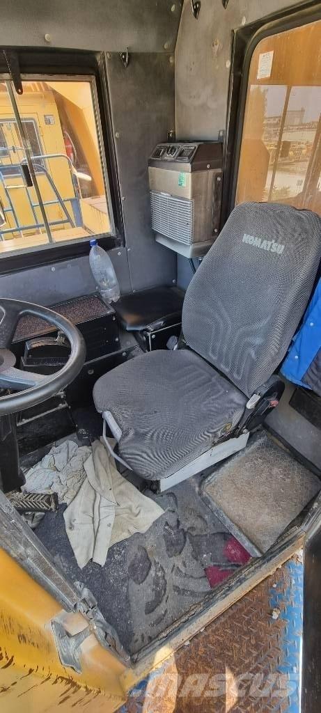 Belaz 75473 Pevné dempry