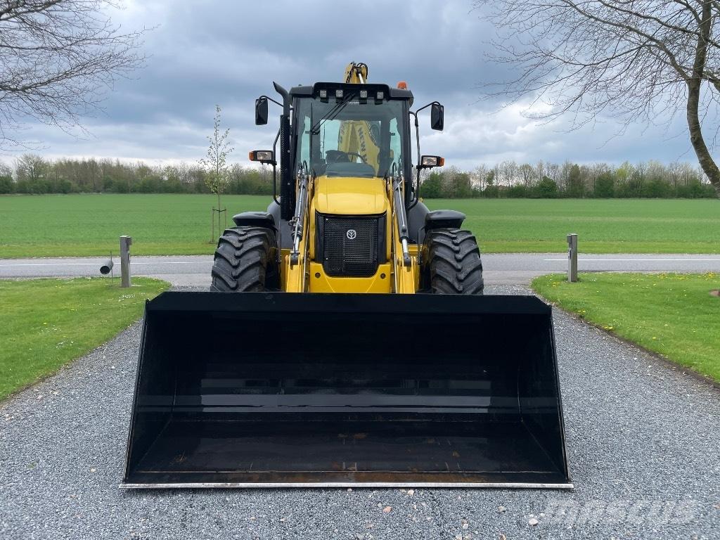 New Holland B115C Rýpadlo-nakladače