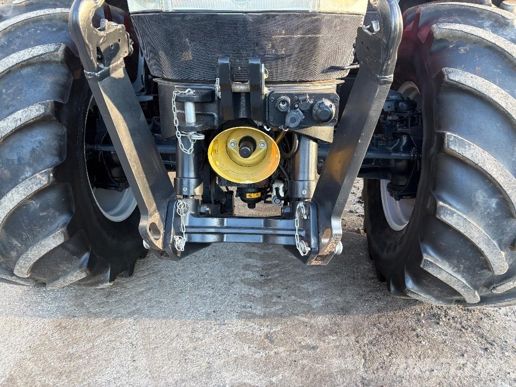 Case IH Puma 240 CVX Traktory