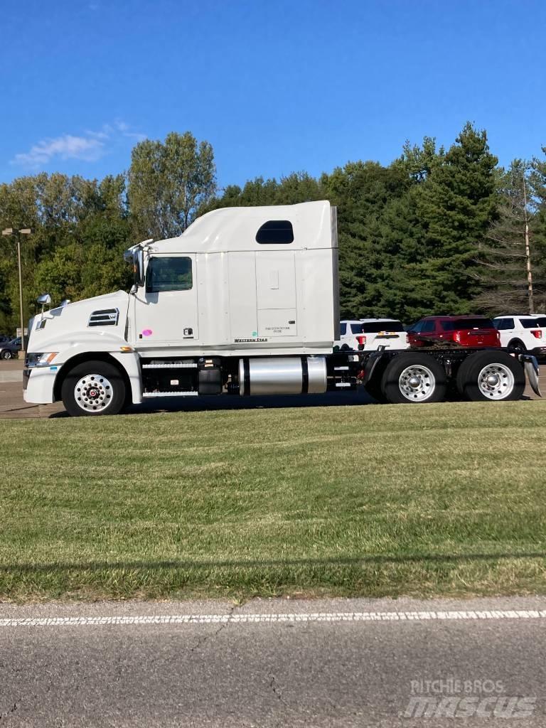 Western Star 5700 XE Ťahače