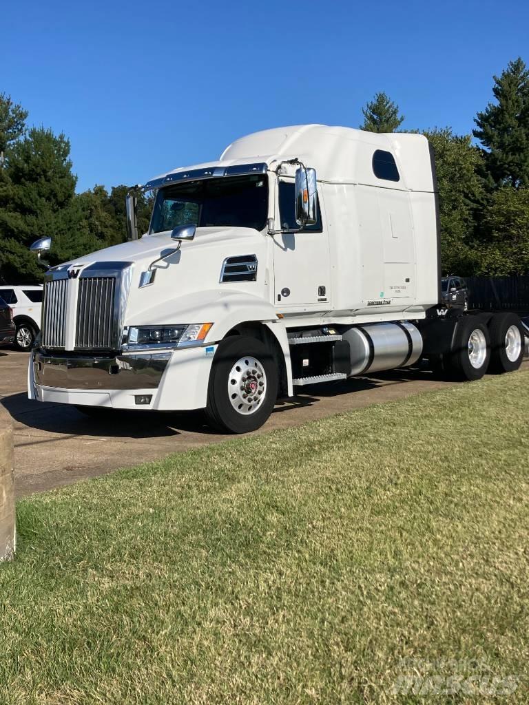 Western Star 5700 XE Ťahače