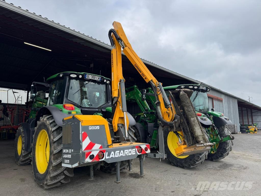 Lagarde Orions 3 S Kosačky namontované a ťahané