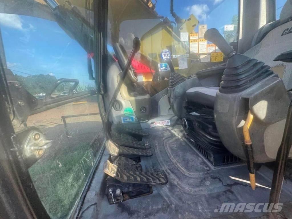 CAT 320 D LRR Pásové rýpadlá